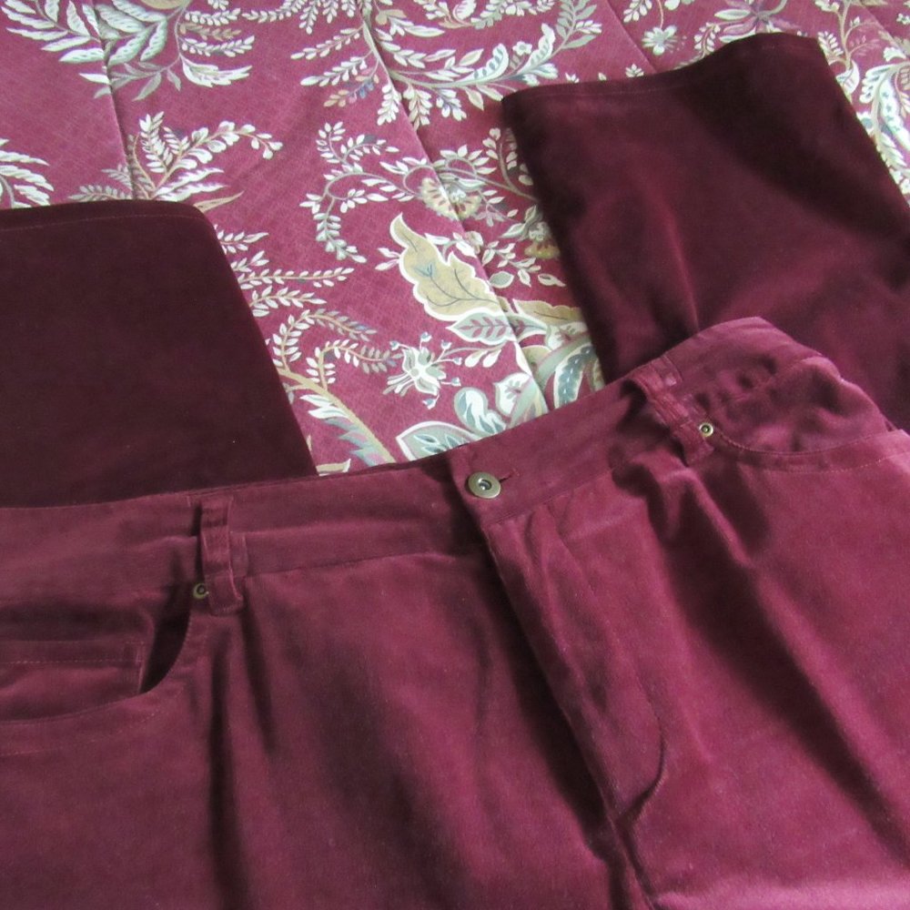 PRESWICK & MOORE SPORT VELOUR  BURGUNDY PLUM PANTS SIZE 16